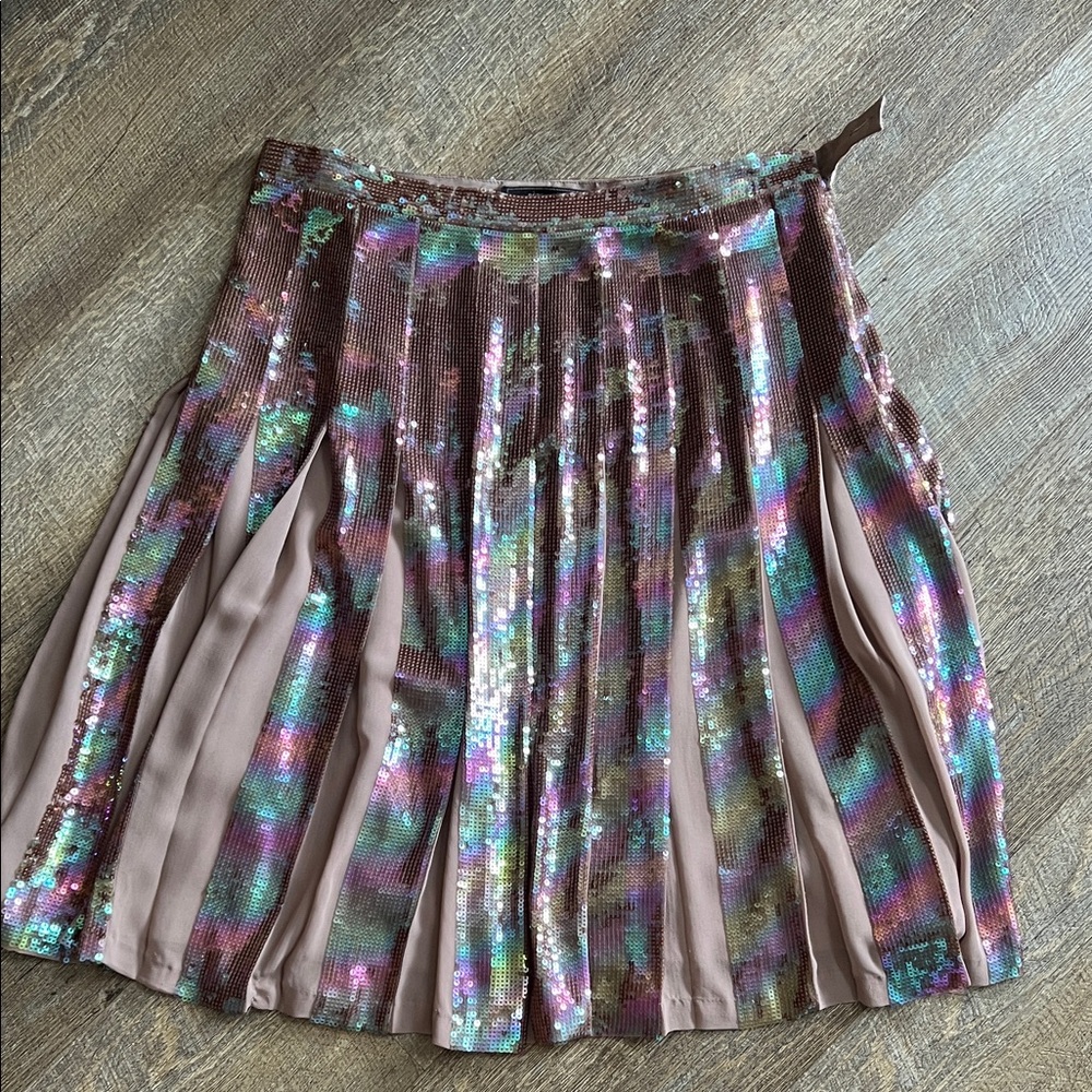BCBGMaxAzria Multicolor Sequin Skirt in Excellent Condition